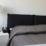 Lovely Very Near Zara Metro Station M3m5 Milán